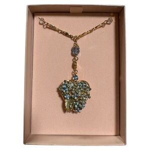 Kirks Folly Forget Me Knot Locket Necklace Never Been Worn Vintage